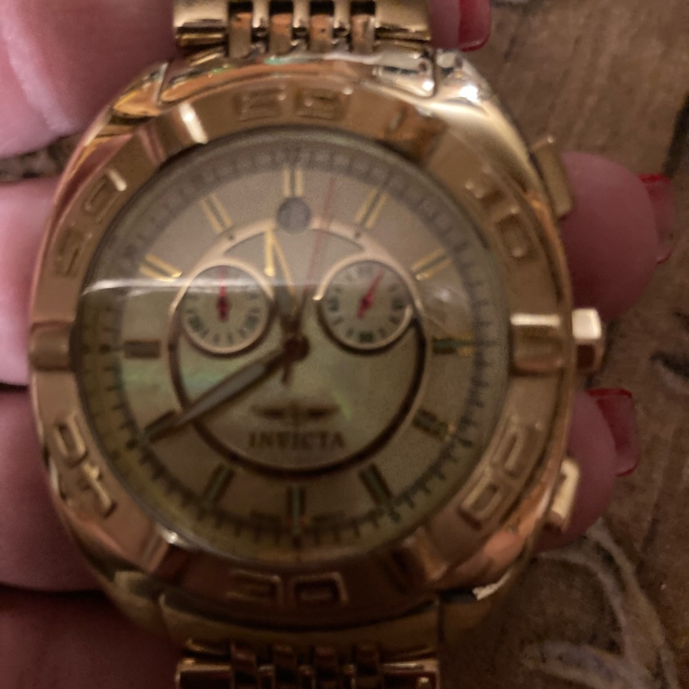 Mens Invicta watches. All work, just needs batteries!!! $50 each or ALL $125! - Picture 3 of 6